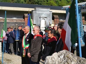 Varallo celebra il 25 Aprile: «Il contrario del fascismo è la democrazia»