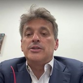 Lo psichiatra: "Intelligenza artificiale può dare dipendenza"