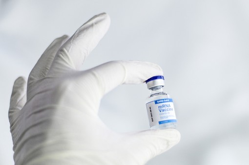 Borgosesia virtuosa, con l'87.04% di vaccinati è settima in Piemonte Borgosesia virtuosa, con l'87.04% di vaccinati è settima in Piemonte