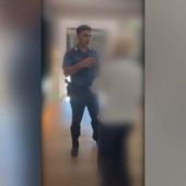 A Roma 88enne sventa truffa del finto carabiniere, le immagini dell'arresto