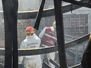 Casale Monferrato, incendio videoteca: sul posto anche i Vigili del Fuoco di Biella Casale Monferrato, incendio videoteca: sul posto anche i Vigili del Fuoco di Biella