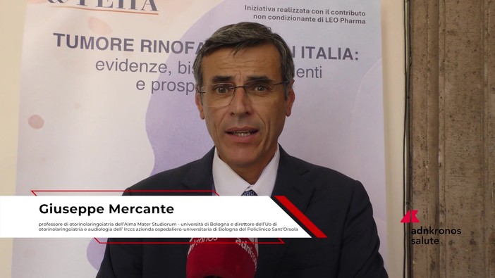 Tumore rinofaringeo, otorinolaringoiatra Mercante: "Gioco di squadra migliora prognosi paziente" Tumore rinofaringeo, otorinolaringoiatra Mercante: "Gioco di squadra migliora prognosi paziente"