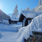 Val Vogna, l’incanto dell’Alpe Peccia: un bianco abbraccio che fa sognare la Valsesia - Foto Luisa Tiboldo