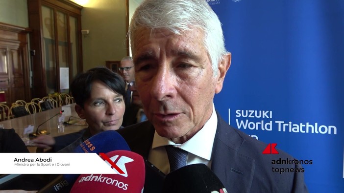Triathlon, Abodi: "Continueremo a sostenere la Federazione, questa disciplina merita di crescere"