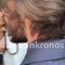 Il bacio tra Leonardo Maria Del Vecchio e Sara Soldati, finisce la contesa sulla figlia