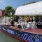 Venezia 83, l'arrivo del co-conduttore Nicolas Maupas tra flash e applausi Venezia 83, l'arrivo del co-conduttore Nicolas Maupas tra flash e applausi