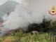 Rustico in fiamme, a Pray i Vigili del Fuoco evitano il peggio