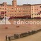 Palio di Siena verso nuovo rinvio, ancora pioggia su piazza del Campo Palio di Siena verso nuovo rinvio, ancora pioggia su piazza del Campo