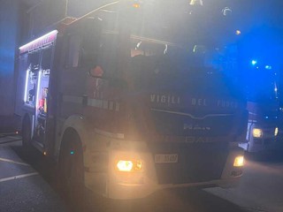 Dal Nord/Ovest, Caresanablot: Incendio materiale elettrico, intervengono i Vigili del Fuoco