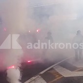 Cortei a Genova, studenti e lavoratori uniti: "Fermare le armi non è reato"