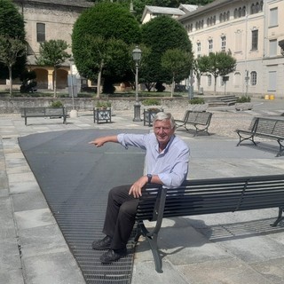 Varallo, nuovo arredo urbano in Piazza Gaudenzio Ferrari