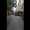 Forte vento a Roma, albero precipita su un taxi in via Ostiense Forte vento a Roma, albero precipita su un taxi in via Ostiense