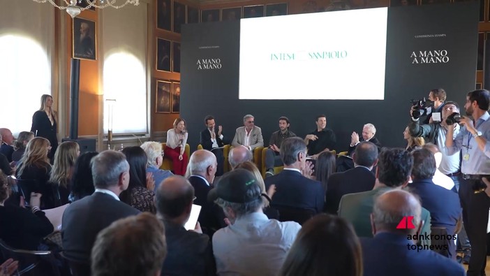 A Mano a Mano, al via la nuova campagna pubblicitaria di Intesa San Paolo A Mano a Mano, al via la nuova campagna pubblicitaria di Intesa San Paolo