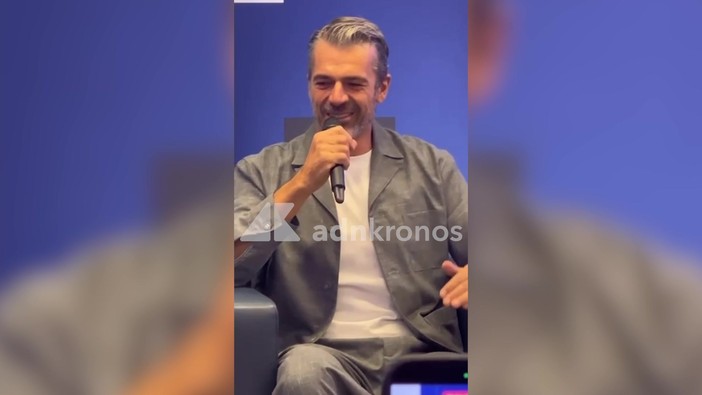 Argentero: "Mia moglie Cristina sul set di 'Doc'? Sentivo molta responsabilità" Argentero: "Mia moglie Cristina sul set di 'Doc'? Sentivo molta responsabilità"