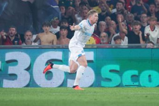Ryanair provoca, il Genoa risponde: il battibecco social sul gol di De Bruyne