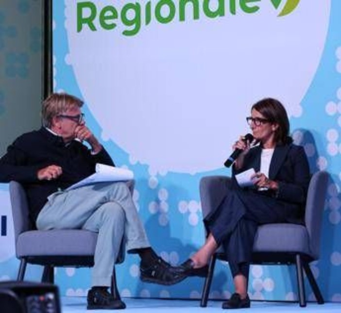 Mobilità, Giaconia (Trenitalia): "Regionali dorsale sistema integrato, 80% di flotta green" Mobilità, Giaconia (Trenitalia): "Regionali dorsale sistema integrato, 80% di flotta green"
