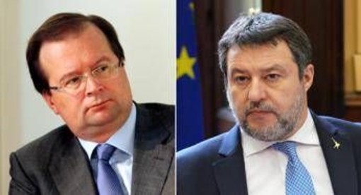 Salvini: &quot;Saluto ad ambasciatore russo? Preferisco stretta di mano a sguardo rabbioso&quot;. Opposizioni all'attacco