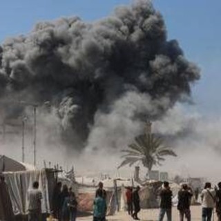 Gaza City, Idf ai cittadini: &quot;Spostatevi a sud della Striscia&quot;. Allarme Msf: &quot;Migliaia i civili a rischio&quot;