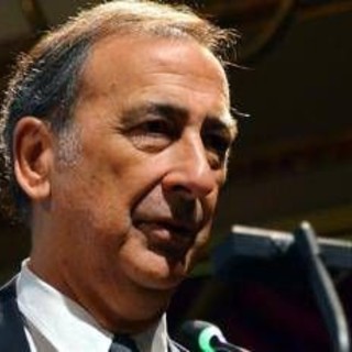 Inchiesta urbanistica Milano, Sala vestito da carcerato in post consigliere comunale Fratelli d'Italia