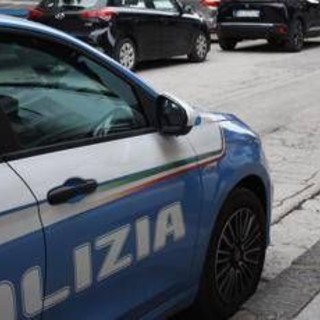 Neonati uccisi e nascosti nell'armadio, madre ai domiciliari con braccialetto elettronico