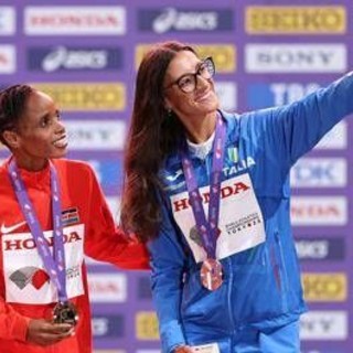Beatrice Chebet, la regina del mezzofondo: &quot;Ringrazio Dio per i miei successi. Battocletti? Vincerà i Mondiali e le Olimpiadi&quot;
