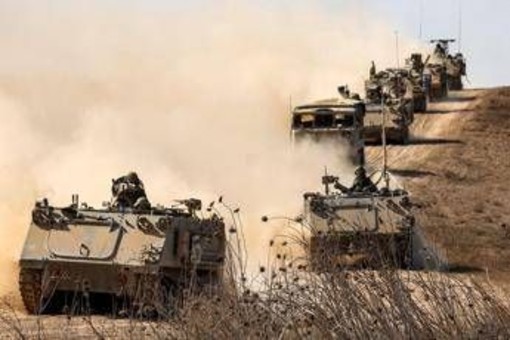 Carri armati israeliani entrati a Gaza City, fonti: &quot;Attacco con aerei, artiglieria e droni&quot;