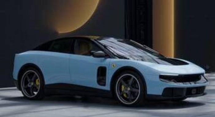 Ferrari Luce elettrizza anche i social: oltre 48 mln di visualizzazioni in poche ore (ma sentiment negativo) Ferrari Luce elettrizza anche i social: oltre 48 mln di visualizzazioni in poche ore (ma sentiment negativo)