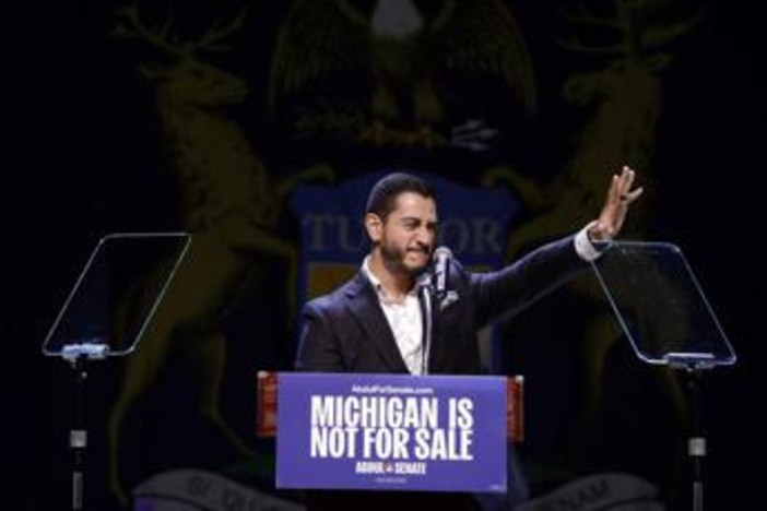 Usa, El-Sayed vince primarie Dem per il Senato in Michigan. Trump: "Un perdente comunista che odia ebrei e Israele" Usa, El-Sayed vince primarie Dem per il Senato in Michigan. Trump: "Un perdente comunista che odia ebrei e Israele"