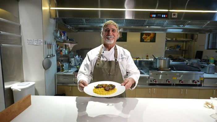 Uno chef italiano scrive un nuovo capitolo del “dialogo culinario” Italia-Cina Uno chef italiano scrive un nuovo capitolo del “dialogo culinario” Italia-Cina