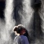 Caldo torrido e afa, settimana 'infernale': picco mercoledì con 7 città bollino rosso Caldo torrido e afa, settimana 'infernale': picco mercoledì con 7 città bollino rosso