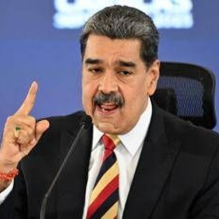 Venezuela, Maduro avverte Trump: &quot;Pronti a fase di lotta armata se Usa attaccano&quot;