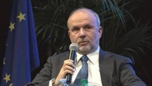 Tumori, Schillaci: "Lotta contro il cancro priorità di Governo e ministero Salute" Tumori, Schillaci: "Lotta contro il cancro priorità di Governo e ministero Salute"