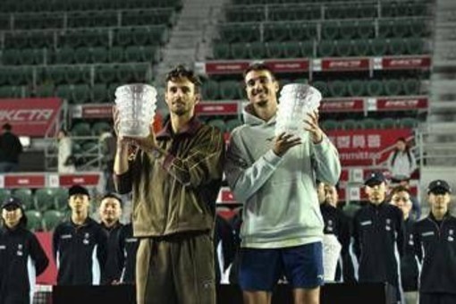 Hong Kong, Musetti e Sonego trionfano nel doppio: Rublev-Khachanov battuti al super tie-break Hong Kong, Musetti e Sonego trionfano nel doppio: Rublev-Khachanov battuti al super tie-break