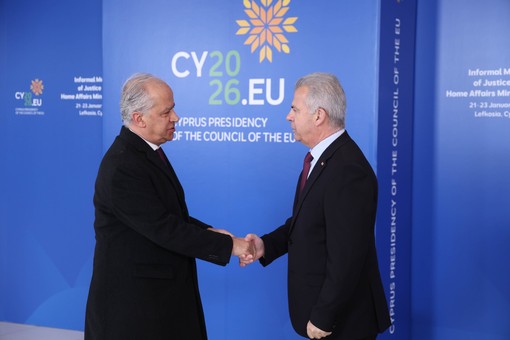 Migranti, Piantedosi “Con l’OIM modelli innovativi per la gestione dei flussi” Migranti, Piantedosi “Con l’OIM modelli innovativi per la gestione dei flussi”