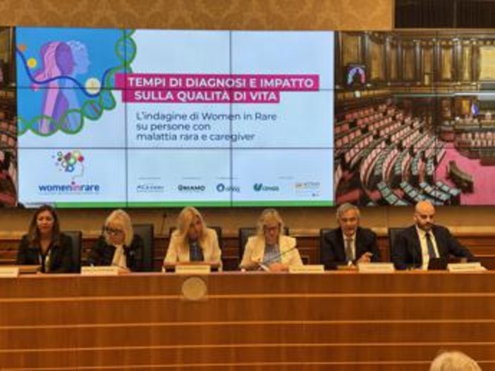 Indagine Woman in rare: "Per le donne 2 anni in più per una diagnosi di una malattia rara rispetto agli uomini"