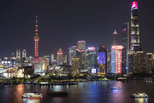 Cina, i consumi di elettricità superano i 10 trilioni di kwh nel 2025