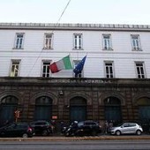 Donna accoltellata sull'autobus a Napoli, 39enne arrestato era già in cura