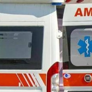 Scontro tra camion e trattore a Piobesi Torinese, agricoltore muore schiacciato