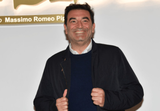 Max Giusti: "Dalla tv al teatro, è il periodo più bello della mia carriera" Max Giusti: "Dalla tv al teatro, è il periodo più bello della mia carriera"