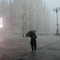 Maltempo al Nord con nubifragi e grandine, allerta meteo e fiumi sorvegliati