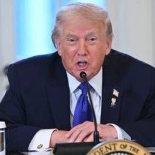 Venezuela, Trump: "Trenta milioni di barili di petrolio per gli Usa" Venezuela, Trump: "Trenta milioni di barili di petrolio per gli Usa"