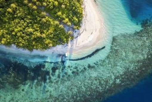 Italiani morti alle Maldive, iniziate le operazioni di recupero dei corpi nella grotta