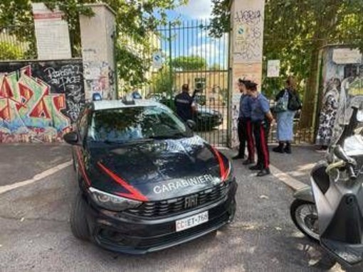 Prof accoltellata, Valditara: "Studente è ragazzo tranquillo, possibile ruolo social e siti violenti"