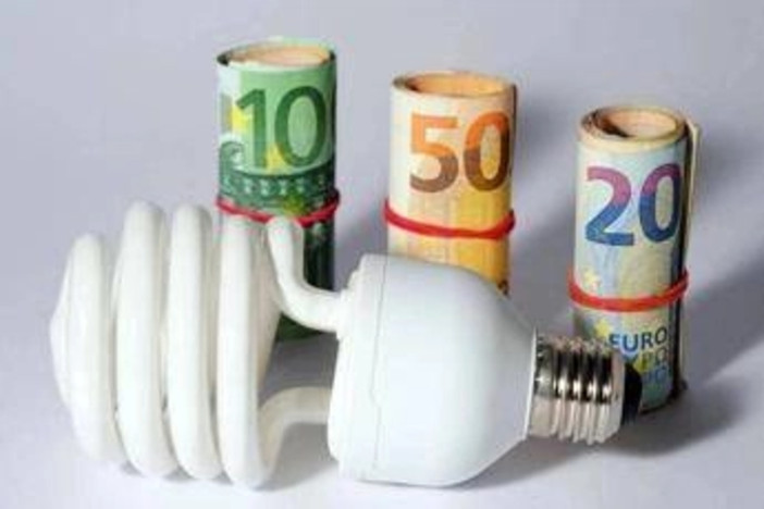 Bollette luce e gas, come evitare le truffe
