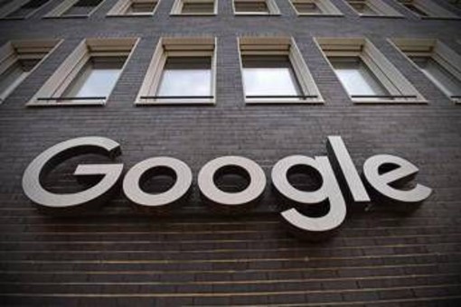 Ue multa Google per 2,95 miliardi su pubblicità on line. Ira Trump: &quot;Pronto a dazi&quot;