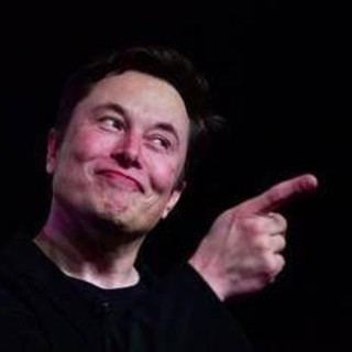 Musk fonde SpaceX con xAi per mandare i data center nello spazio Musk fonde SpaceX con xAi per mandare i data center nello spazio