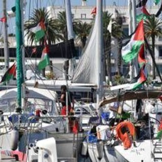 Gaza, Tajani: &quot;Attivisti Flotilla vanno a loro rischio e pericolo&quot;. Le reazioni