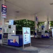 Caro carburanti, anche Q8 mette un tetto ai prezzi di benzina e diesel