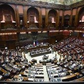Decreto Carburanti, maggioranza cambia il testo alla Camera: dovrà tornare al Senato Decreto Carburanti, maggioranza cambia il testo alla Camera: dovrà tornare al Senato