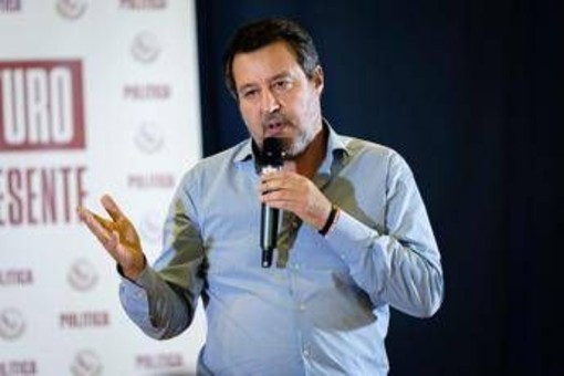 Lega, Salvini si dimette da segretario: tesoriere Di Rubba commissario fino al Congresso